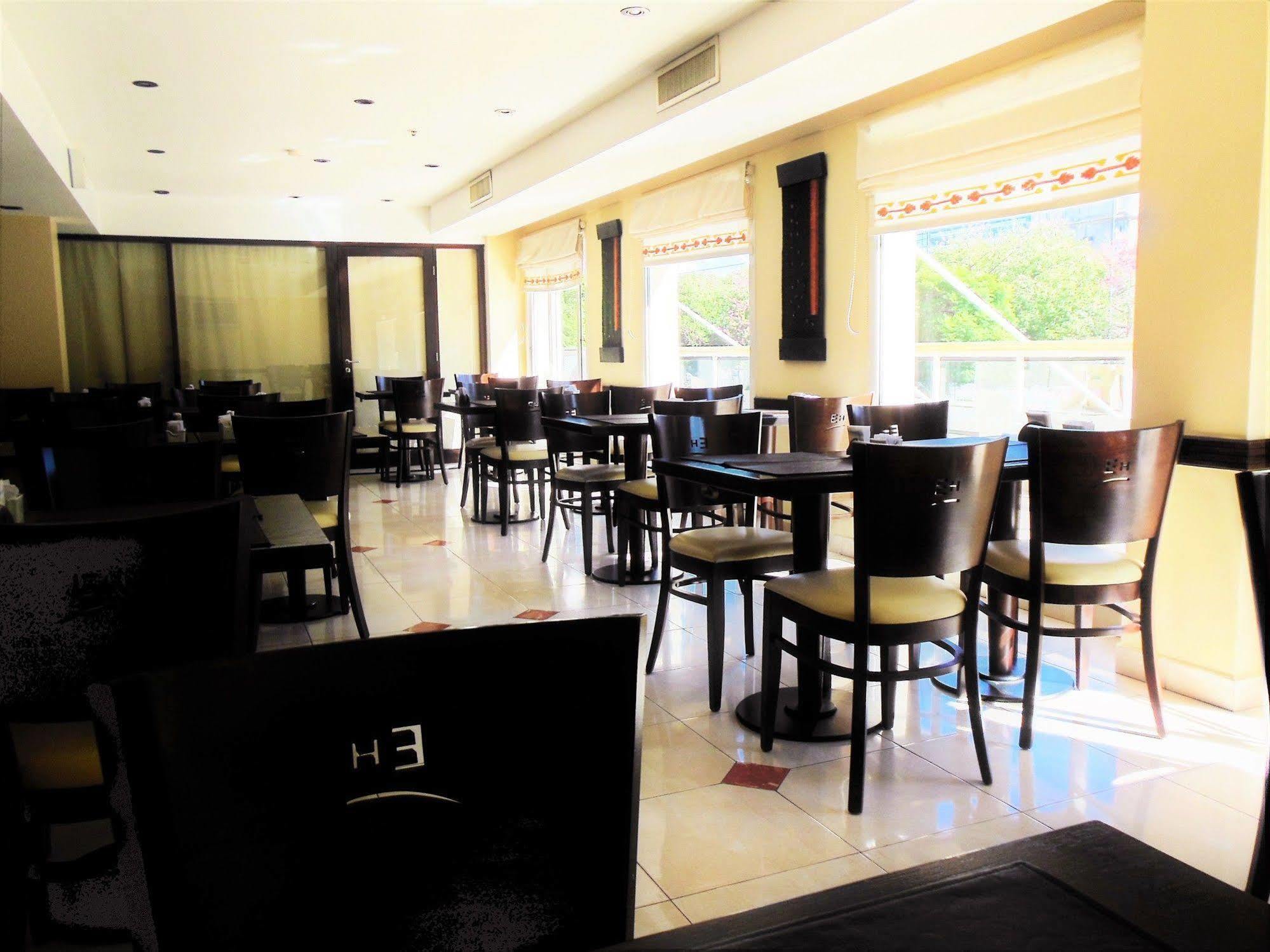 Embajador Hotel Buenos Aires Dış mekan fotoğraf